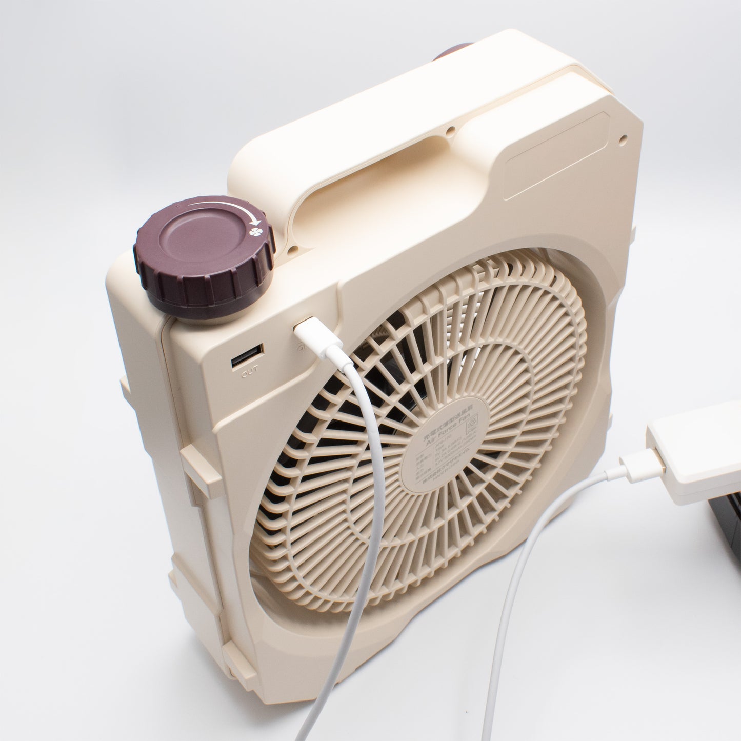 充電式薄型送風扇「エアフォースファン」